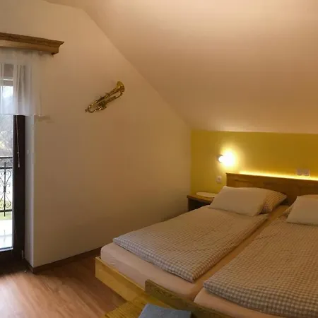 Turisticna Kmetija Cercek Farm stay Solcava
