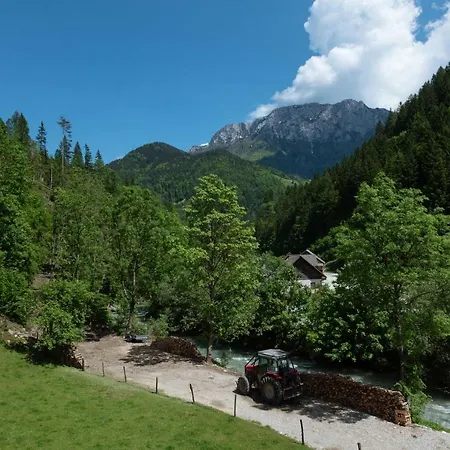 Turisticna Kmetija Cercek Solcava