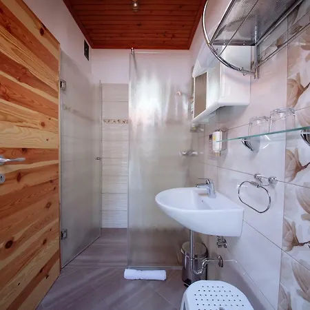 Turisticna Kmetija Cercek *