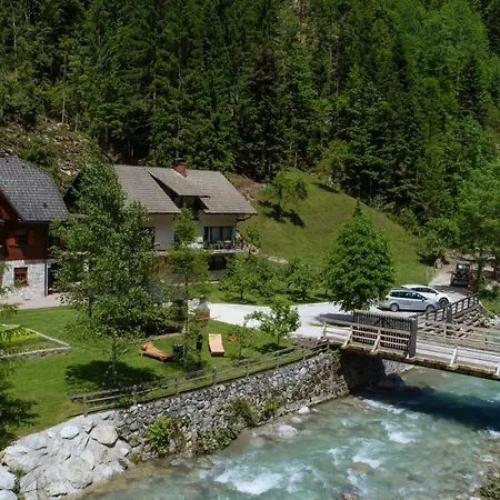 Turisticna Kmetija Cercek Alojamento de Turismo Rural *