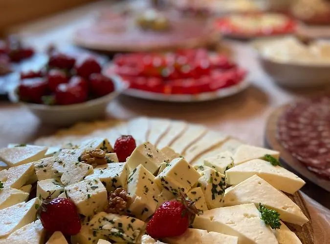 Turisticna Kmetija Cercek סולצאבה