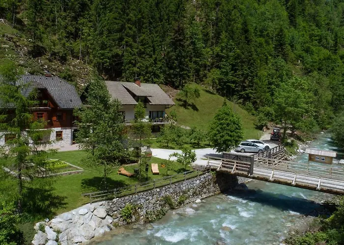 Turisticna Kmetija Cercek Feriegård *